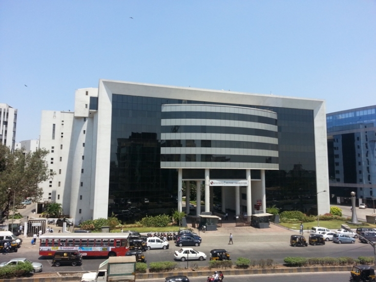 2500 Sq.ft Commercial Office / Space for Rent in Solitaire Corporate ...